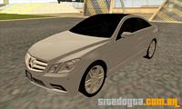 Mercedes-Benz E500 Coupé para GTA San Andreas