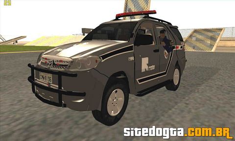 Toyota Hilux SW4 da ROTA para GTA San Andreas